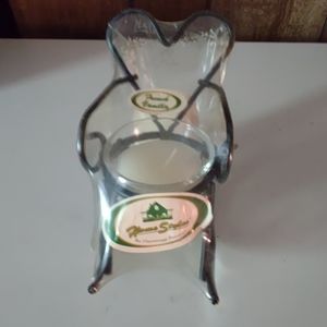NEW HERMITAGE POTTERY HAND CRAFTED ROCKING CHAIR CANDLE HOLDER WITH SCENTED WAX.